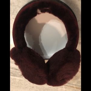 Ugg sheepskin Bluetooth earmuffs